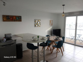 Spacieux T3 Balcon Parking Privé
